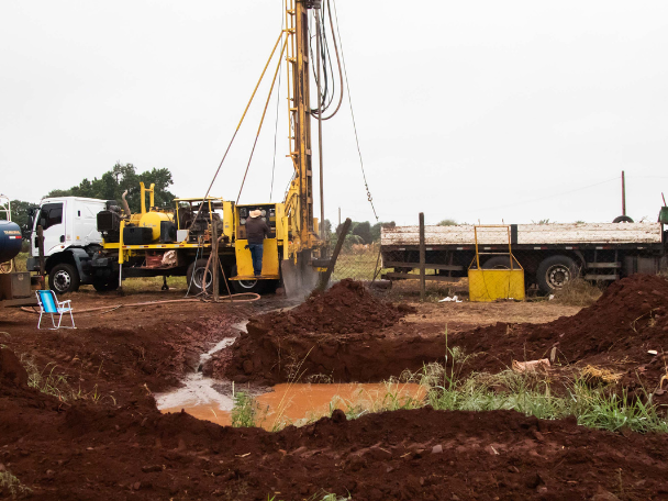 PARANÁ: Com investimento de R$ 31,6 milhões, programa Água no Campo terá mais 200 poços