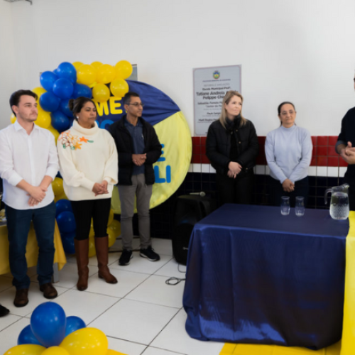 APUCARANA: Prefeitura de Apucarana entrega mochilas e regatas na volta às aulas e anuncia a inclusão de novo item