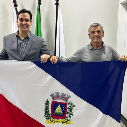 Assessor Jurídico de Marilândia do Sul representará o município em evento internacional