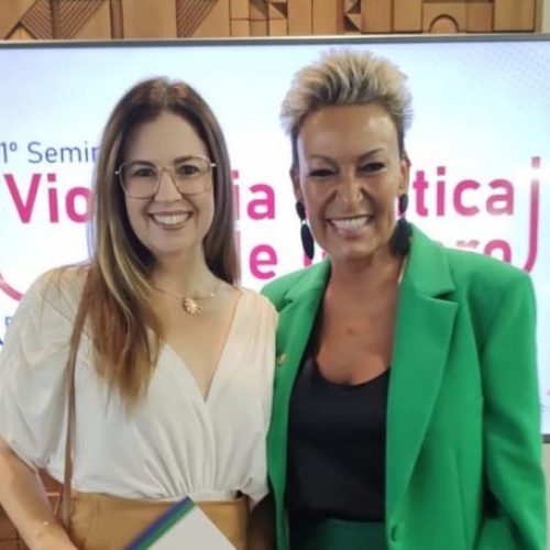 Secretária Denise Canesin se reúne com a deputada Cloara Pinheiro