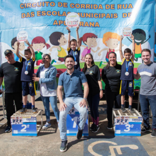 APUCARANA: 3ª etapa do Circuito de Corridas das Escolas Municipais reúne mais de 700 alunos