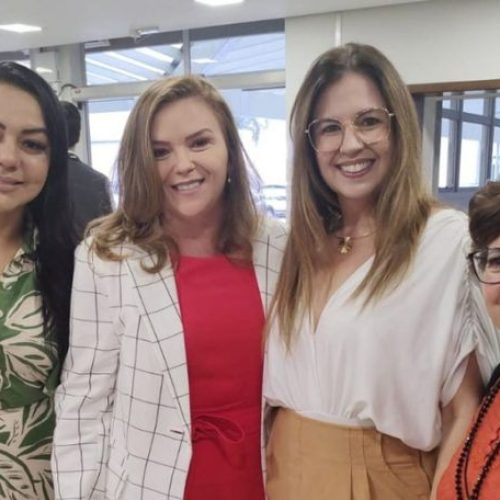 Secretária Denise participa do lançamento da nova Caravana Paraná Unido pelas Mulheres