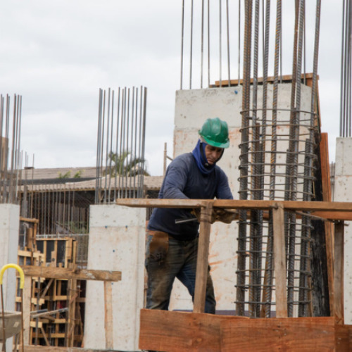Famílias ganham caminho mais rápido e acessível para regularização e transferência de propriedades em Apucarana