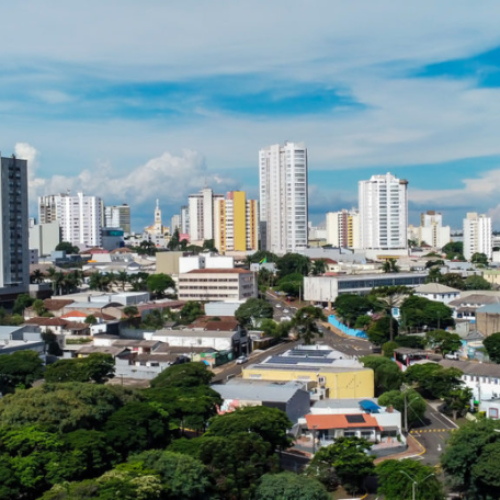 Apucarana entra para o ranking das melhores cidades do Brasil da Veja Negócios, com 7º lugar em infraestrutura
